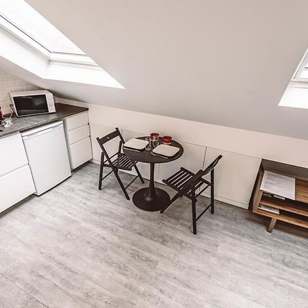 Le Coquet Logement Climatise Face A La Cathedrale - 3G Reims Exteriör bild