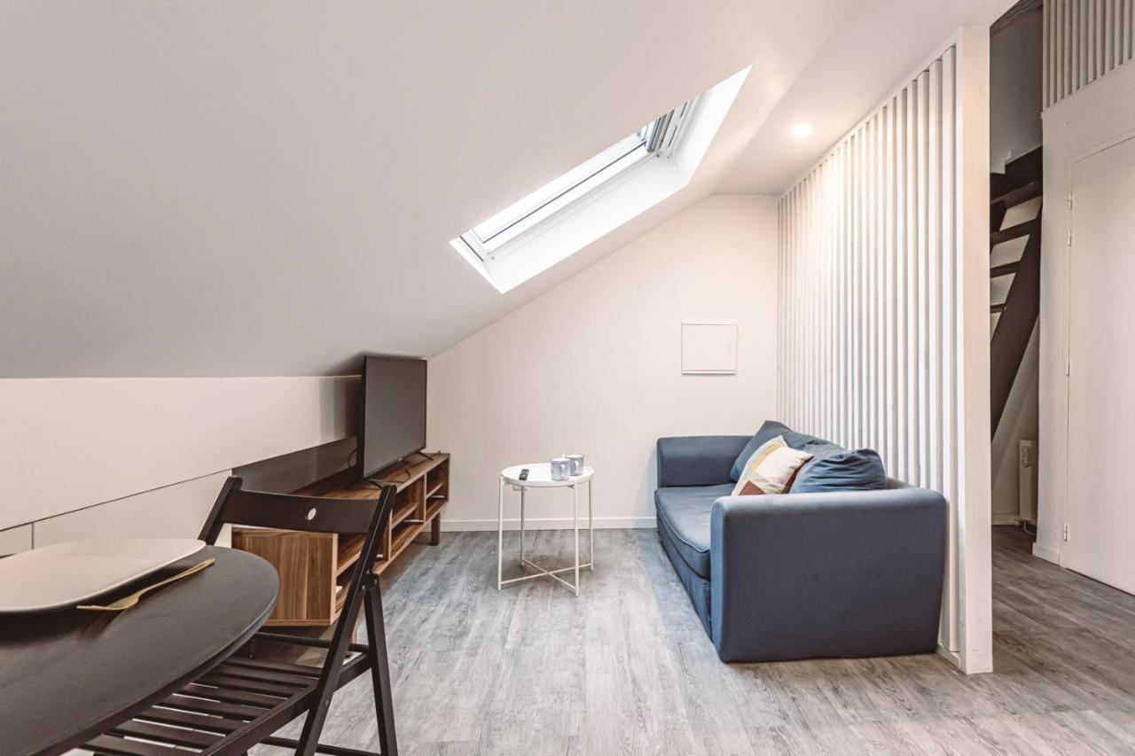 Le Coquet Logement Climatise Face A La Cathedrale - 3G Reims Exteriör bild